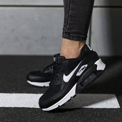 nike air max 90 schwarz damen günstig|nike air max 90 sale.